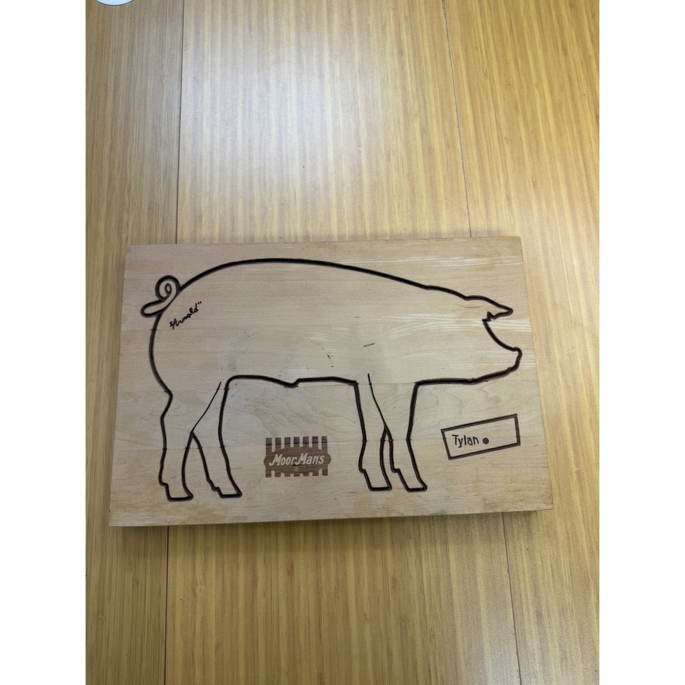Vintage "Arnold" the Pig~Moor Man's~Tylan~10"x15"~Wood Cutting Board~Advertising